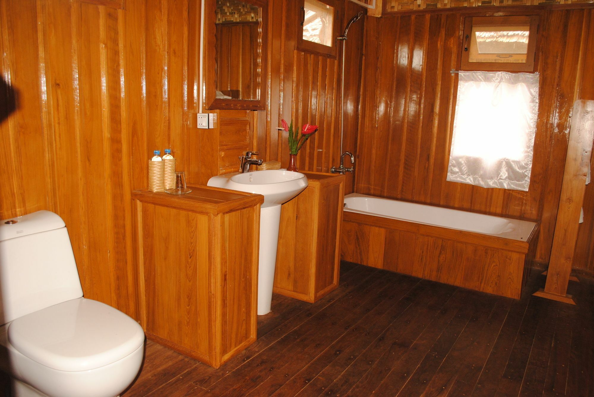 Golden Island Cottages Thale U Hotel Ywama Esterno foto