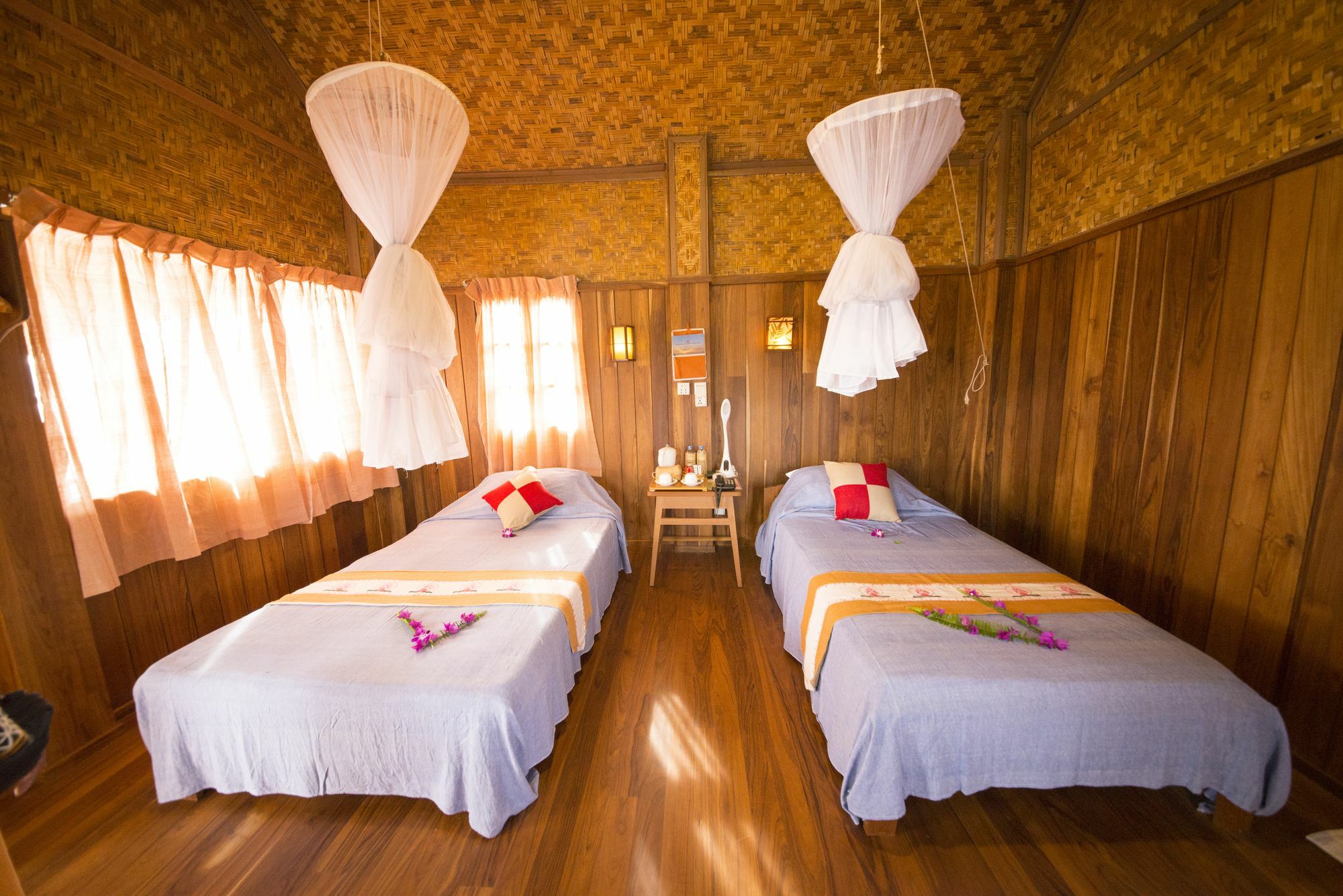 Golden Island Cottages Thale U Hotel Ywama Esterno foto